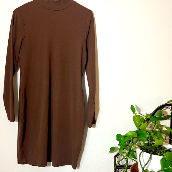 Old Navy Dresses & Skirts - ✨3 for $19✨Old Navy Long Sleeve Bodycon Dress